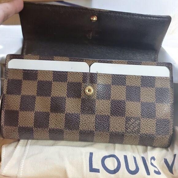 Louis Vuitton Damier Ebene Sarah Wallet Preowned Good condition - Picture 3 of 16